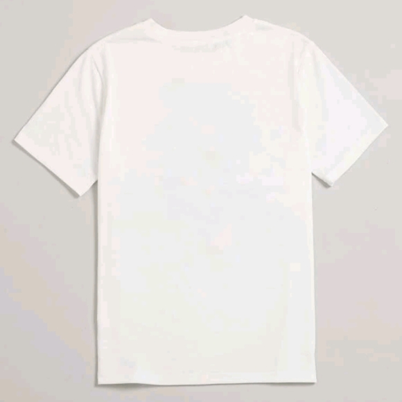 T-shirt with high heels print full of make up item - Picture 3 of 4